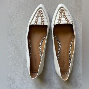 Coach flats